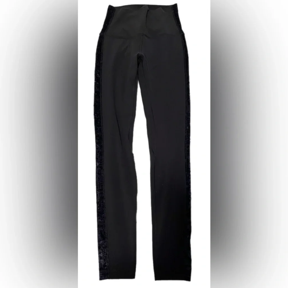 Lululemon Align Super High
Rise Leggings Crushed Velvet black 6 - Picture 7 of 10